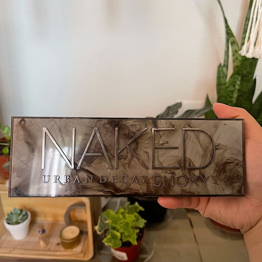 Naked Urban Decay: Smokey (Discontinued)